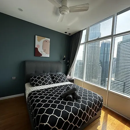High Floor Lux Apartment Across Klcc Kuala Lumpur Exterior photo