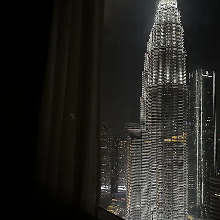 High Floor Lux Apartment Across Klcc Kuala Lumpur Exterior photo