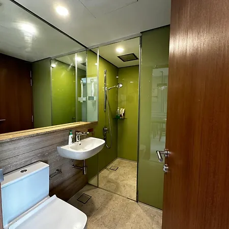 High Floor Lux Apartment Across Klcc Kuala Lumpur Exterior photo