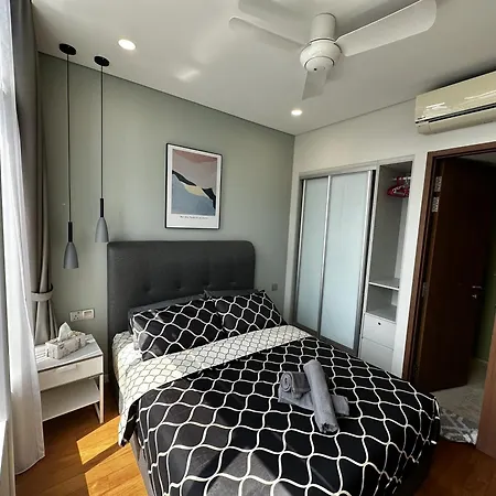 High Floor Lux Apartment Across Klcc Kuala Lumpur Exterior photo